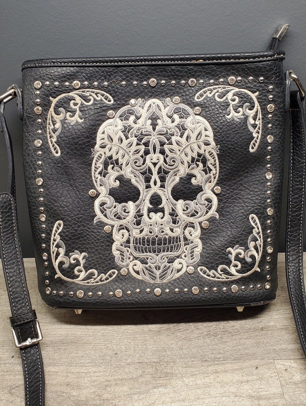 American Bling embroidered skull crossbody/shoulder bag